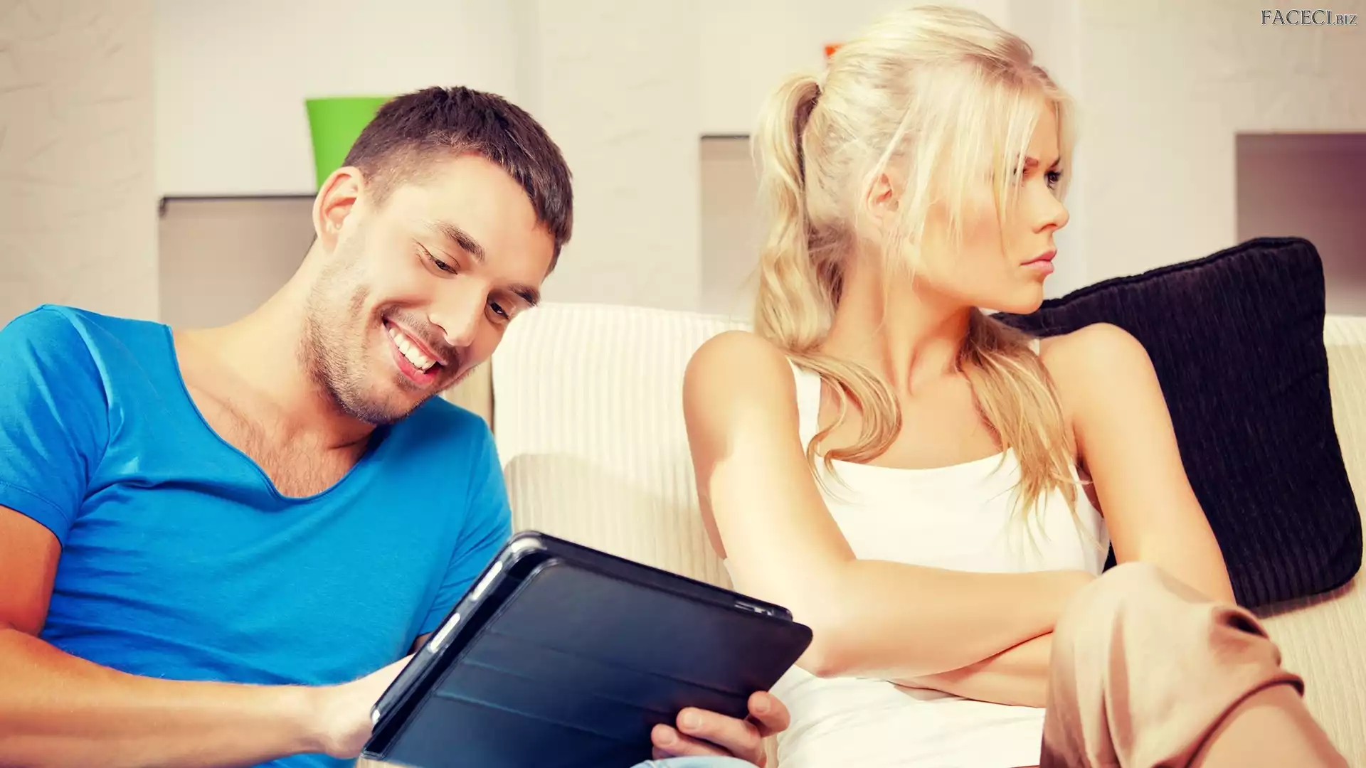 Tablet, Kobieta, Mężczyzna, Obrażona